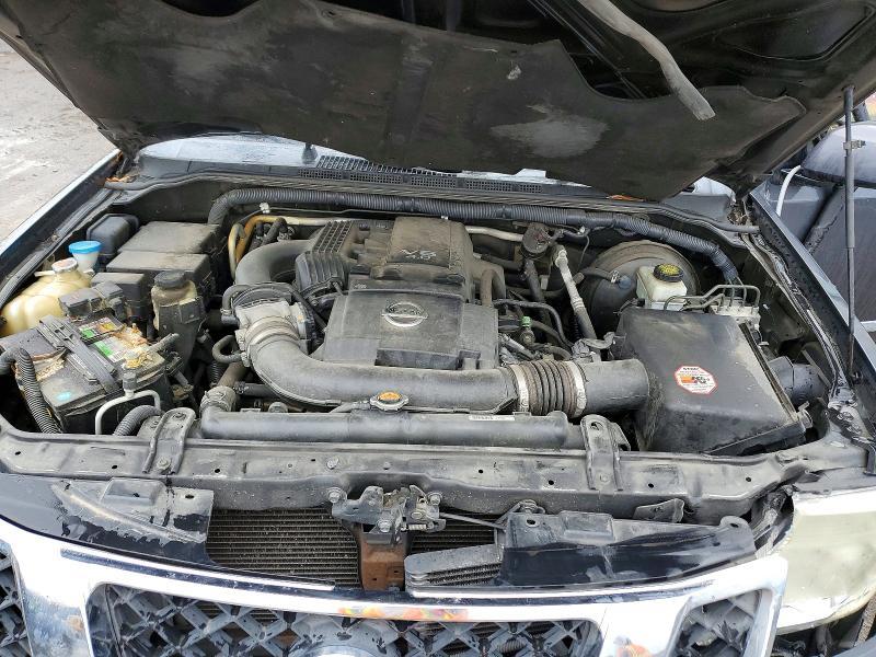 2012 Nissan Pathfinder s