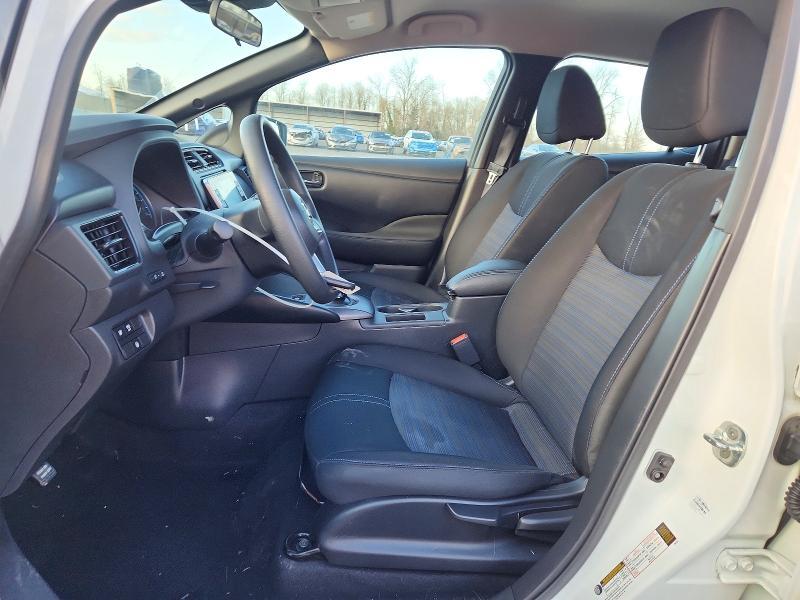 2022 Nissan Leaf s