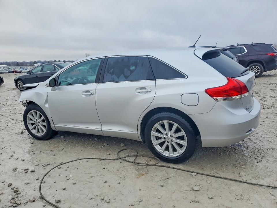 2012 Toyota Venza le