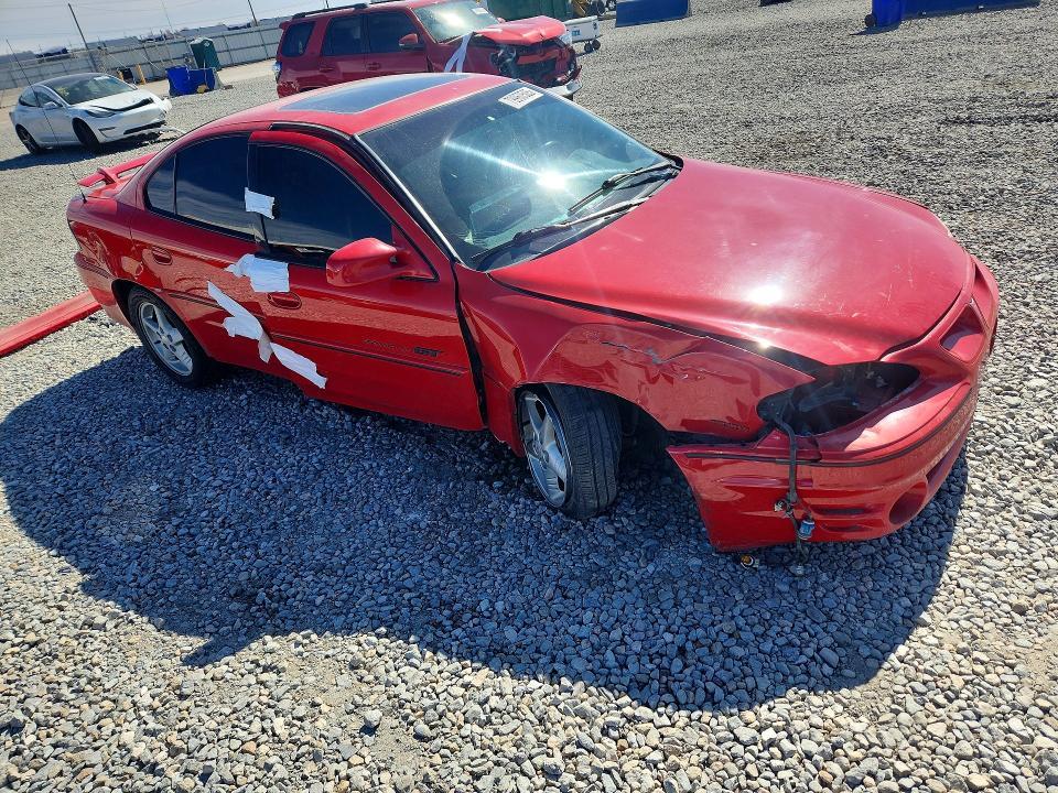 2000 Pontiac Grand am GT1