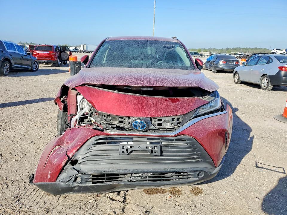 2024 Toyota Venza le