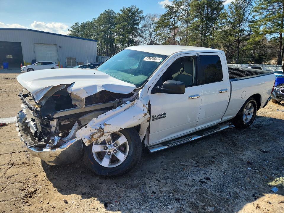 2016 Dodge RAM 1500 SLT