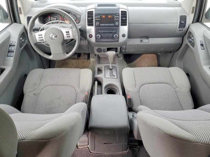 2014 Nissan Frontier sv