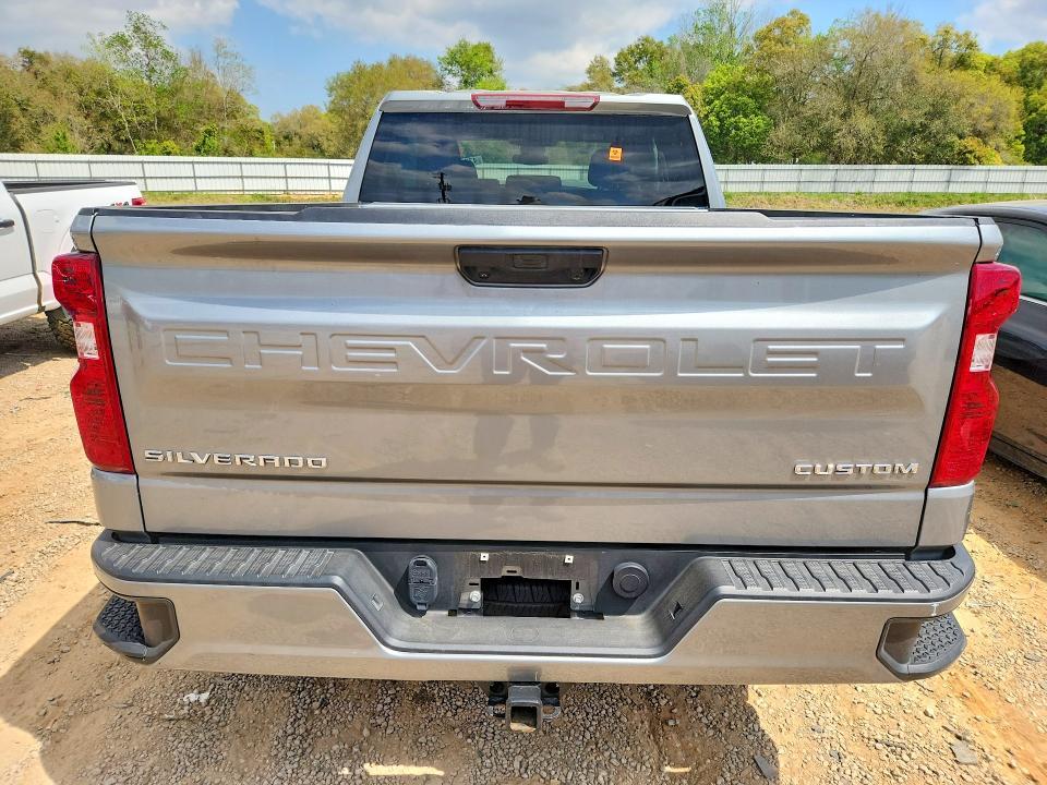 2024 Chevrolet Silverado K1500 Custom