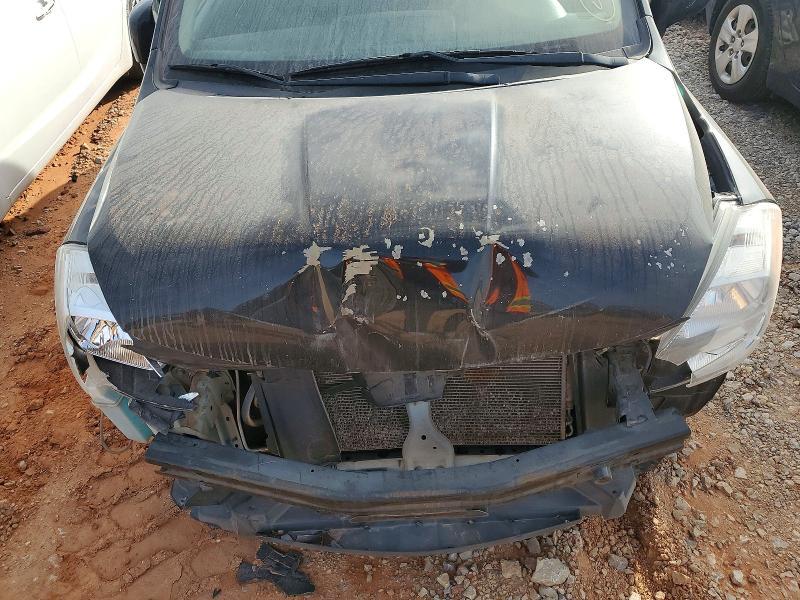 2011 Nissan Versa s