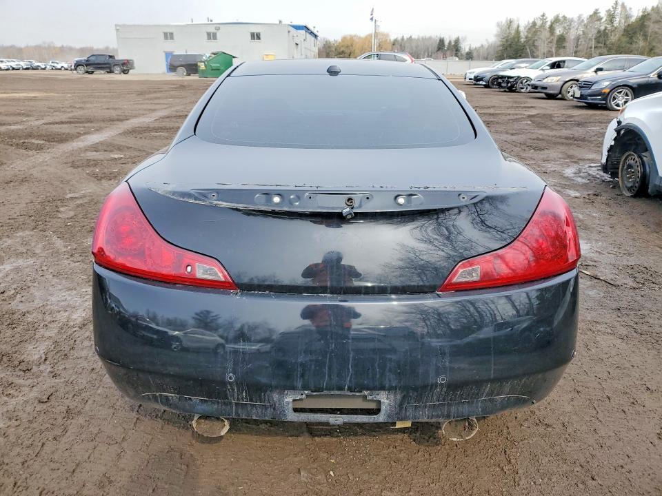 2010 Infiniti G37
