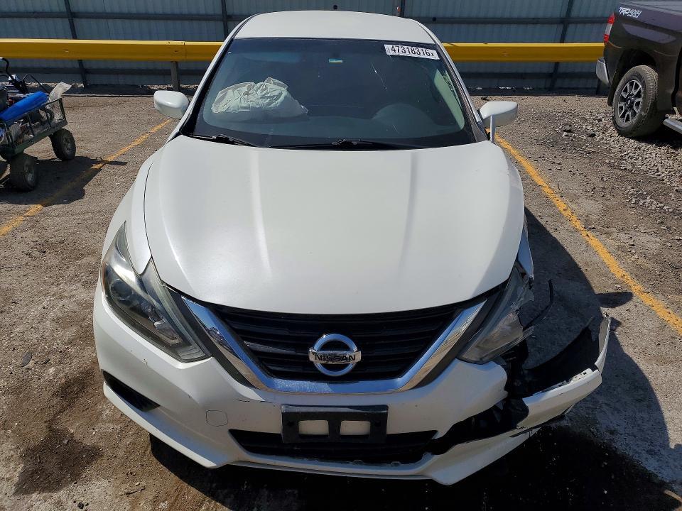 2016 Nissan Altima 2.5 sr