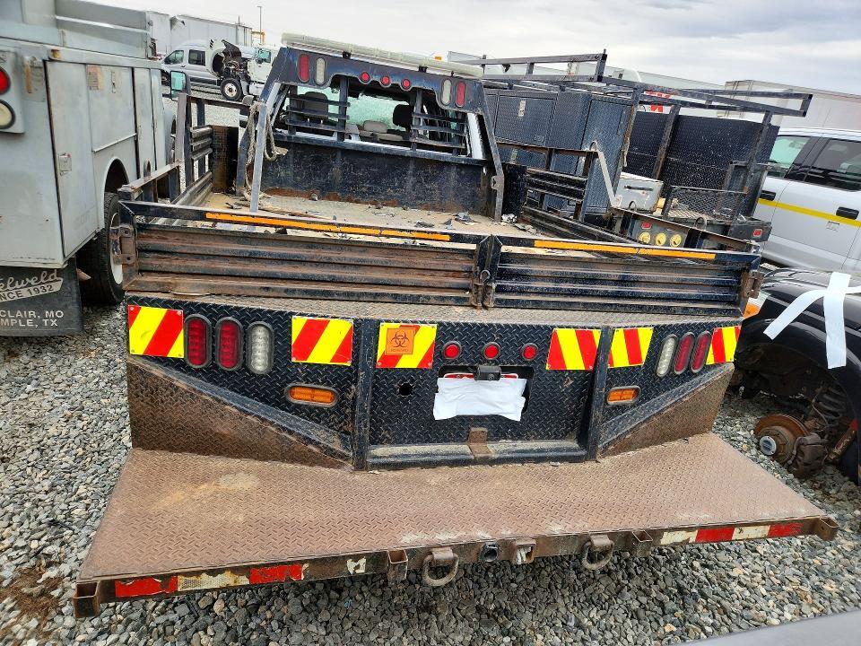 2019 Ford F350 Super Duty Flatbed Truck
