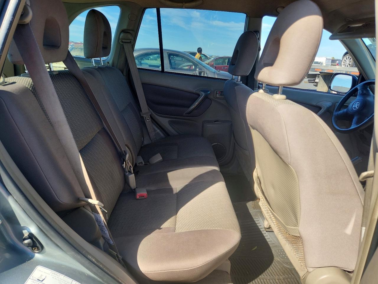 2004 Toyota Rav4 Base