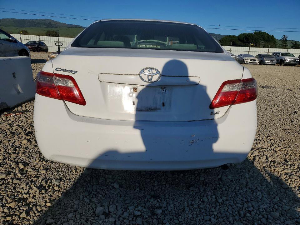 2009 Toyota Camry le