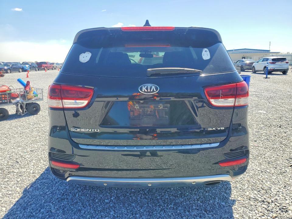 2016 KIA Sorento sx V6