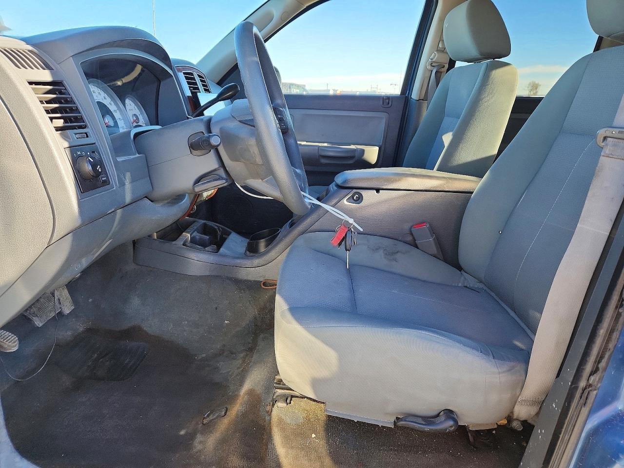 2005 Dodge Dakota Quad SLT