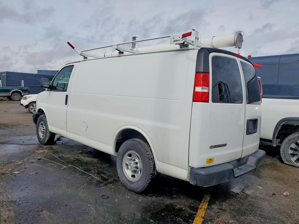 2022 Chevrolet Express 2500 Utility / Service Van