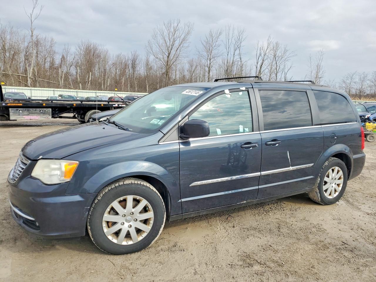 2014 Chrysler Town & Country Touring