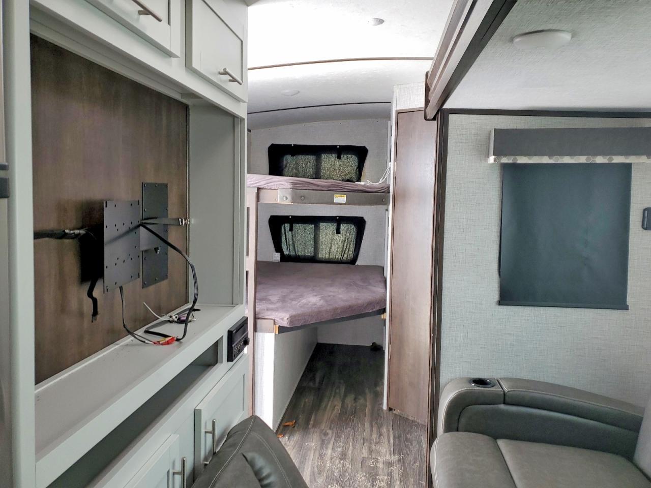 2021 Keystone Premier Camper