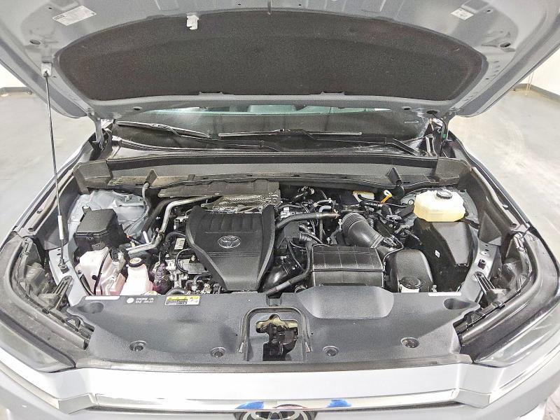 2025 Toyota Grand Highlander Hybrid max Platinum