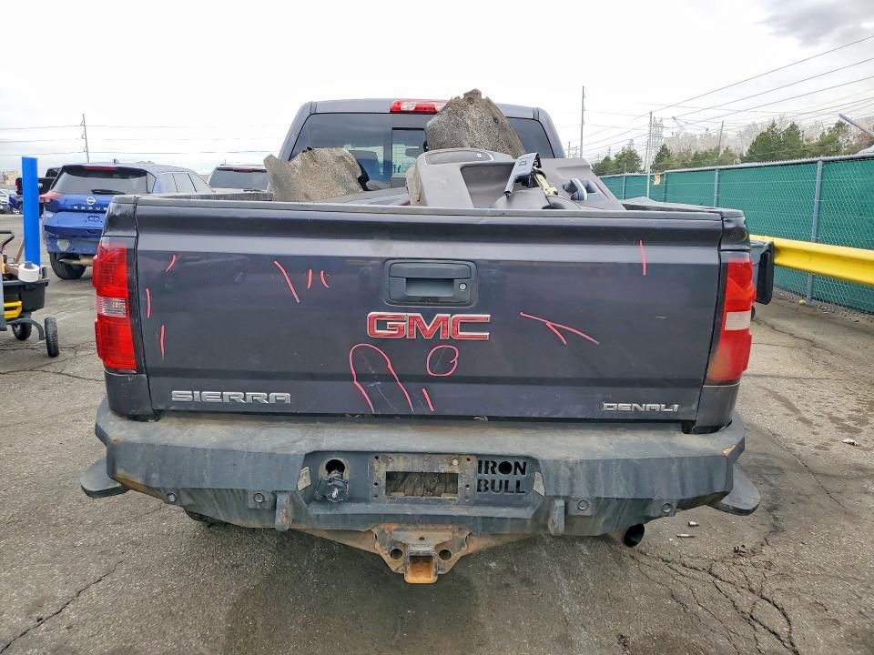 2016 GMC Sierra K2500 Denali