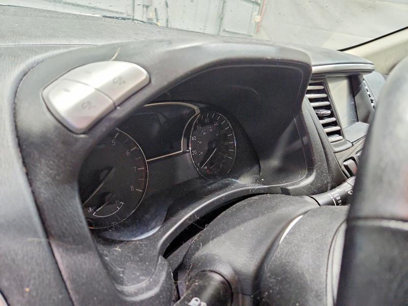 2018 Nissan Pathfinder sv