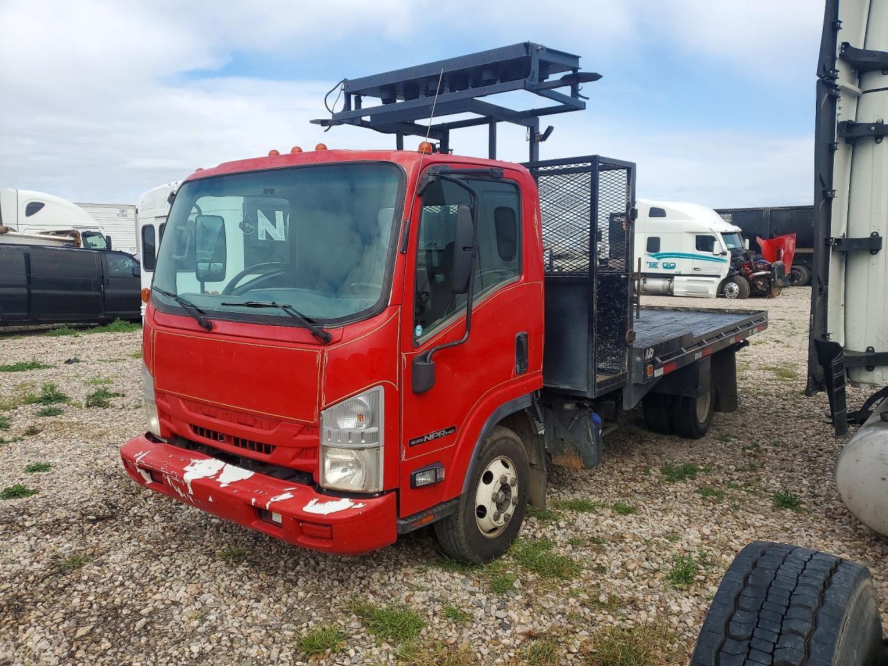 2020 Isuzu NPR HD Flatbed Truck