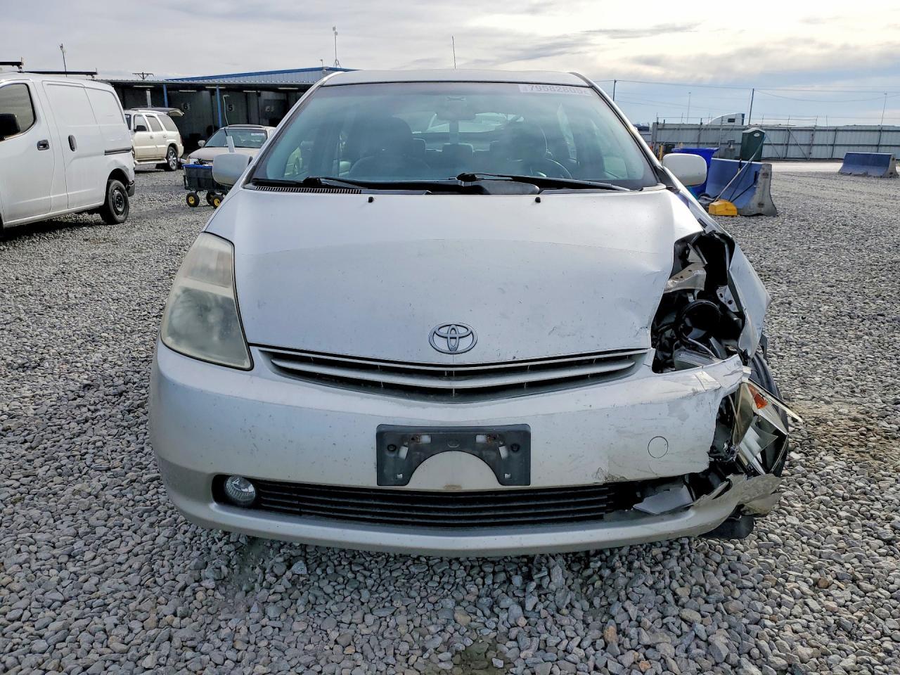 2005 Toyota Prius Base