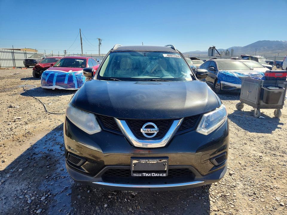 2015 Nissan Rogue sv