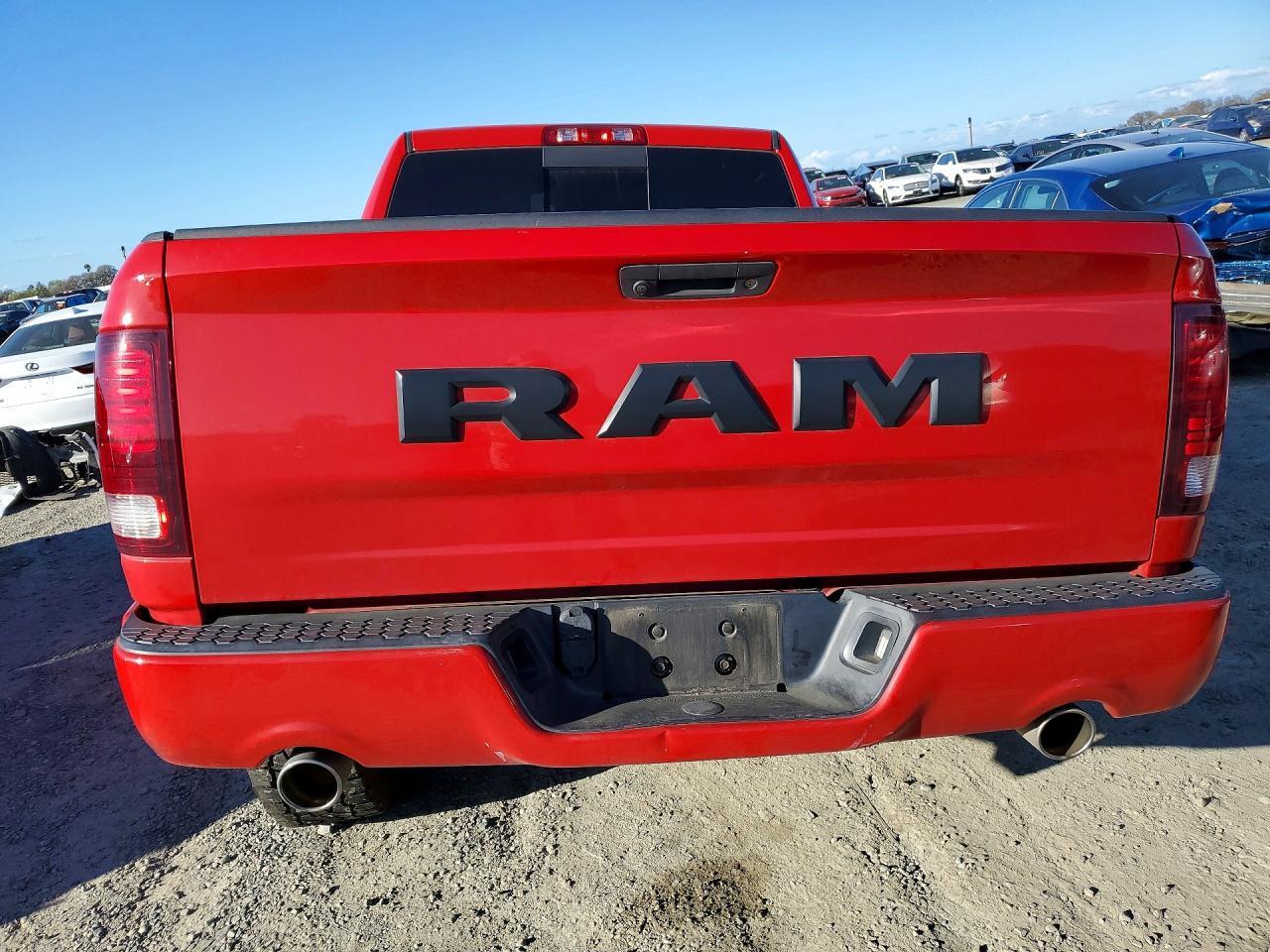 2017 Dodge RAM 1500 Sport