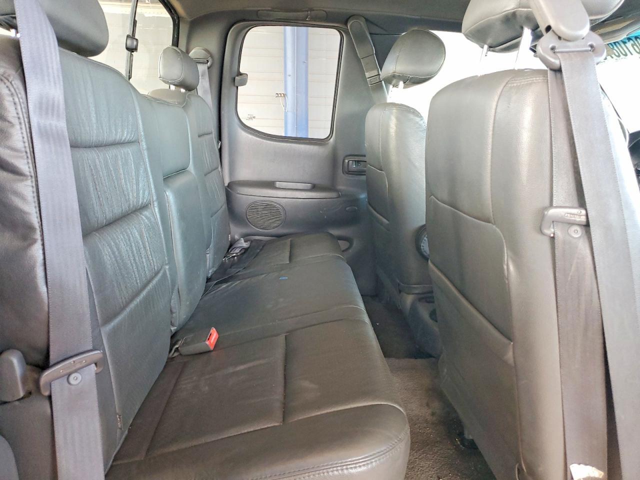 2004 Toyota Tundra SR5