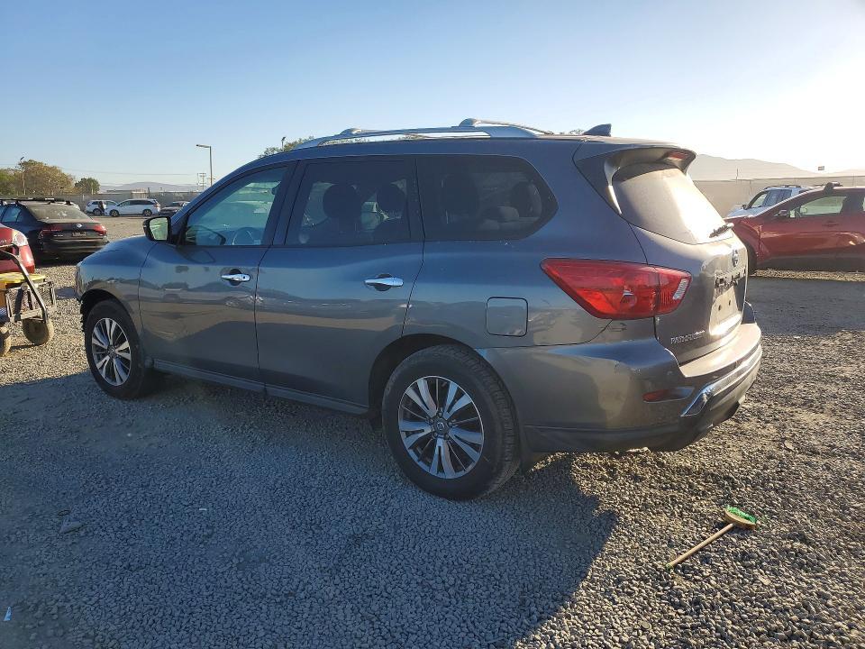 2019 Nissan Pathfinder s