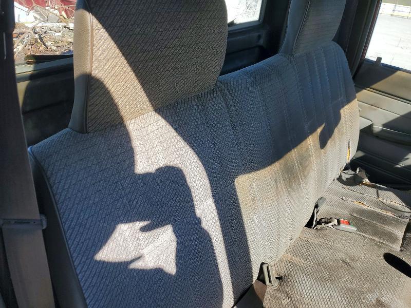 1987 Toyota Pickup Deluxe