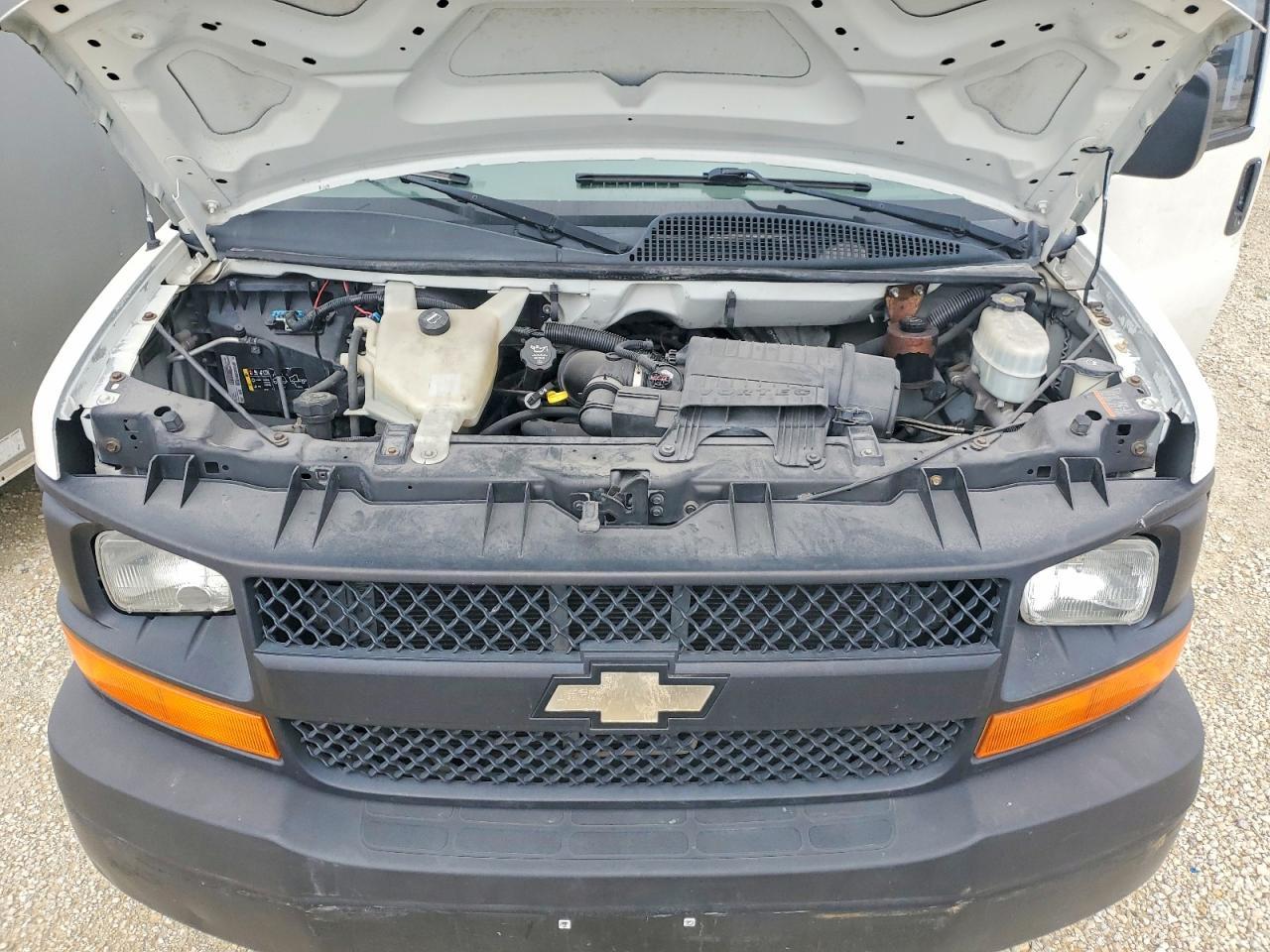 2012 Chev Rolet Express Delivery Truck