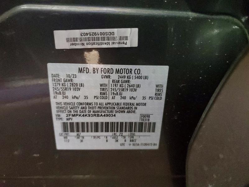 2024 Ford Edge Titanium