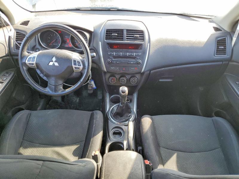2013 Mitsubishi Rvr se
