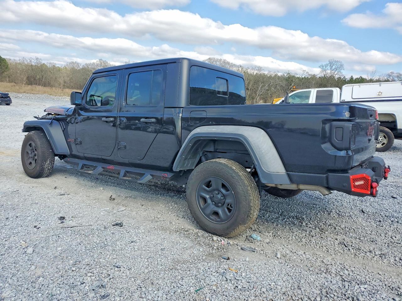 2023 Jeep Gladiator Sport
