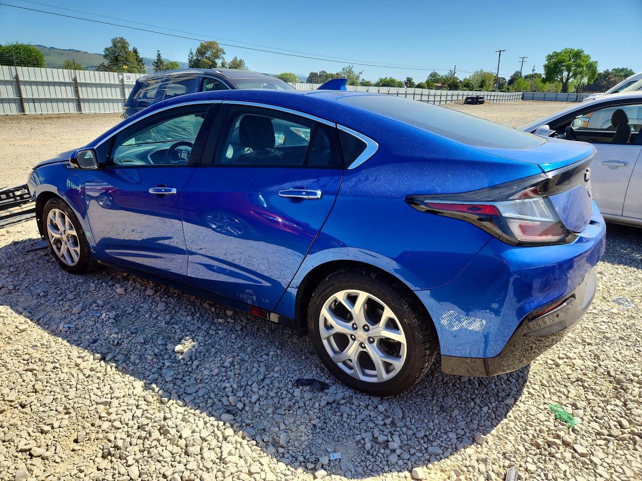 2017 Chev Volt Premier