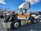 2013 Freightliner Cascadia Semi Truck