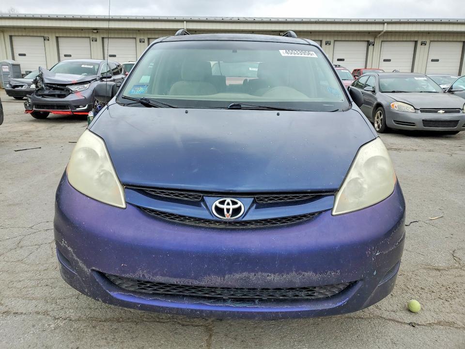 2007 Toyota Sienna le 7-passenger