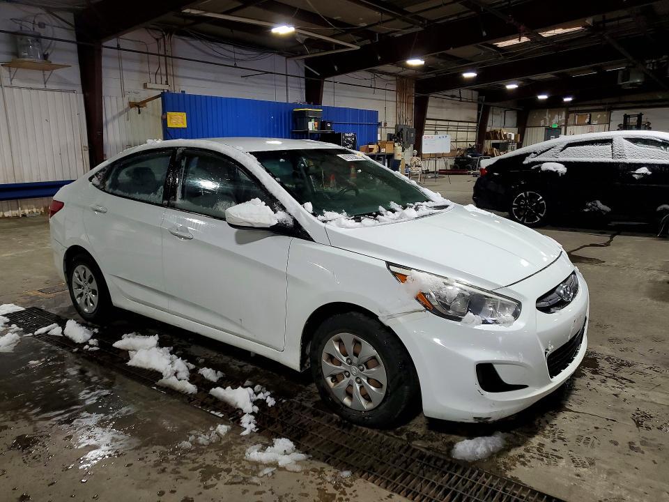 2016 Hyundai Accent se