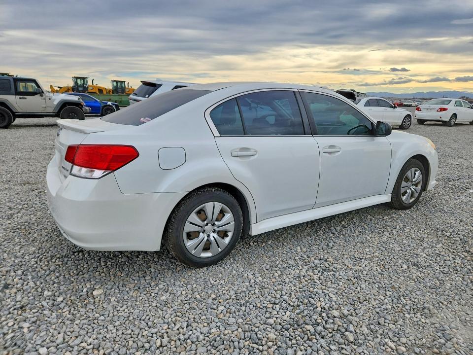 2011 Subaru Legacy 2.5i