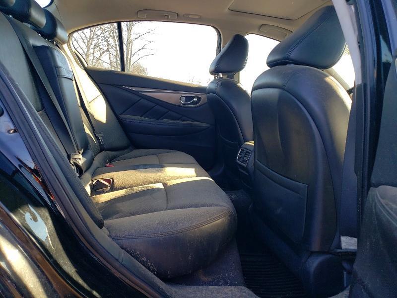 2015 Infiniti Q50 Base