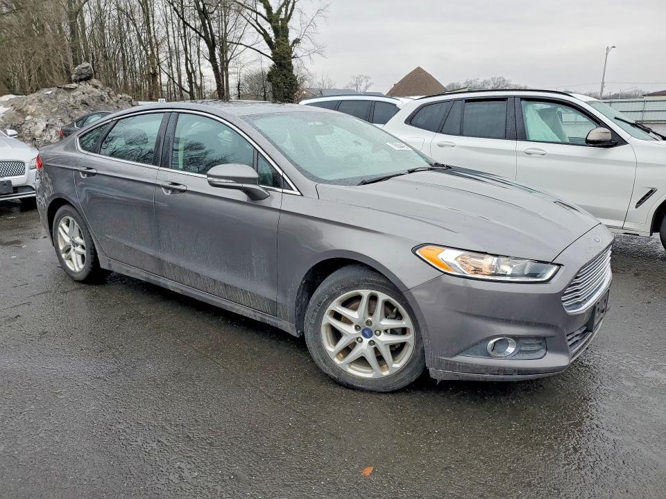 2014 Ford Fusion se
