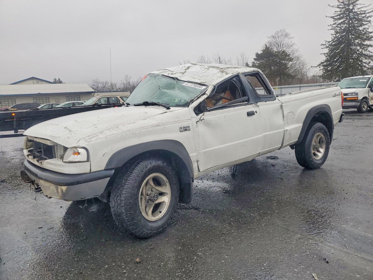 2002 Mazda B3000 cab Plus