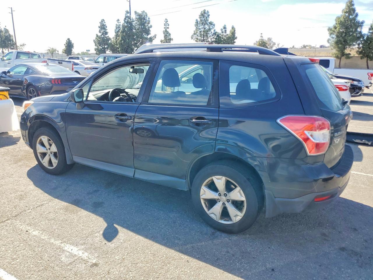2016 Subaru Forester 2.5i