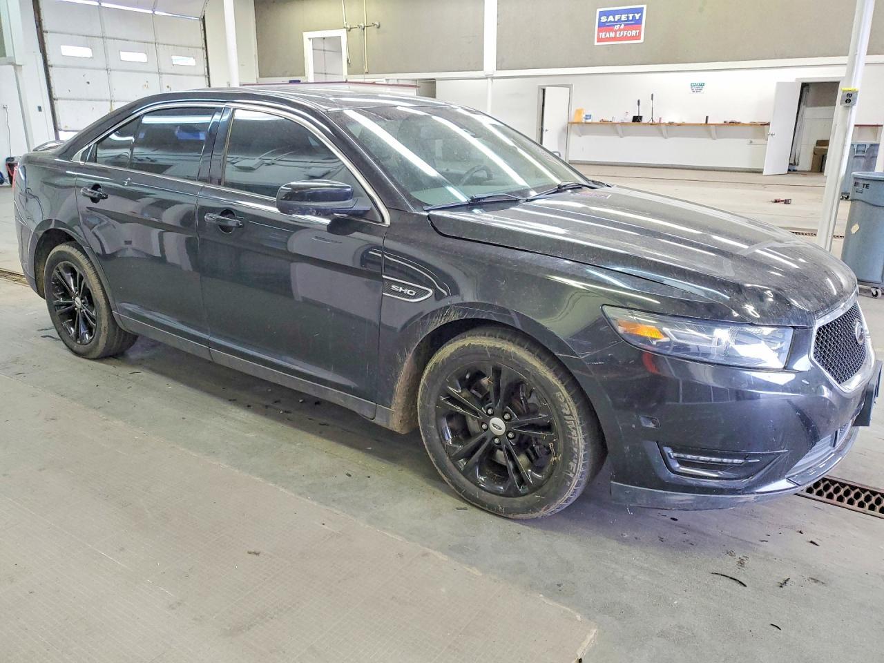 2013 Ford Taurus sho