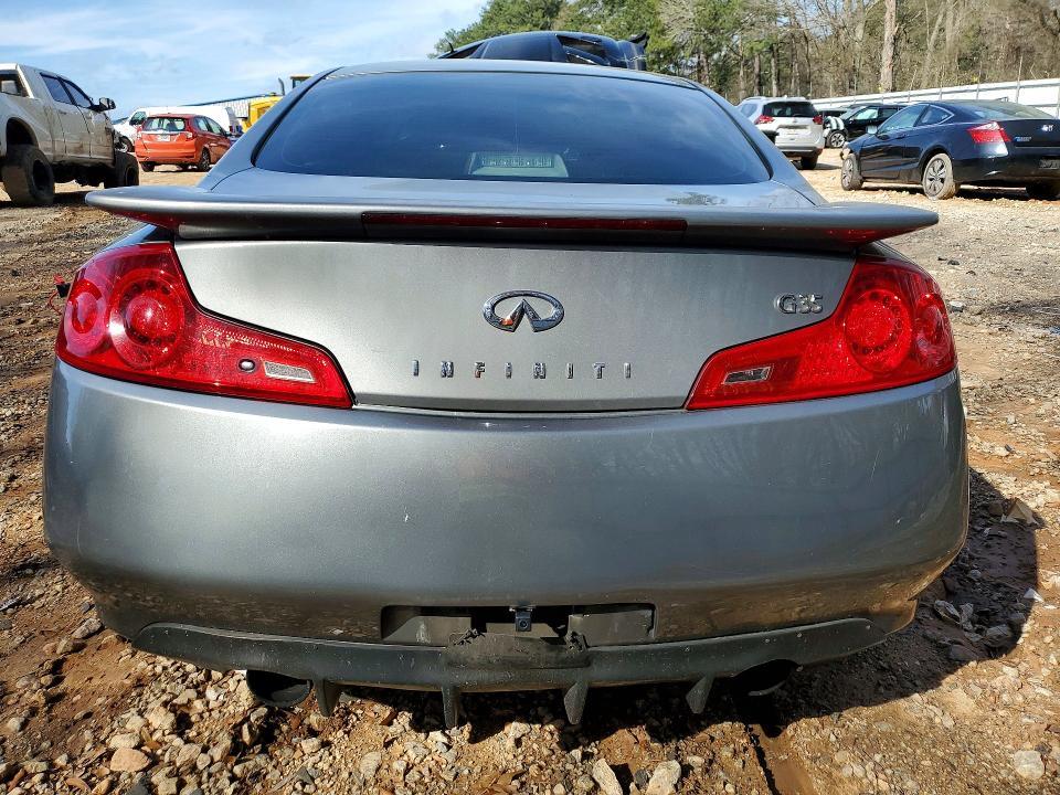 2004 Infiniti G35 Base