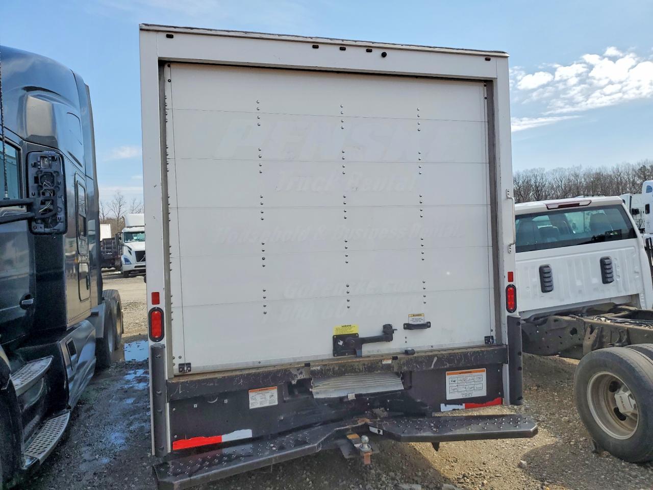 2023 Ford E350 BOX Truck