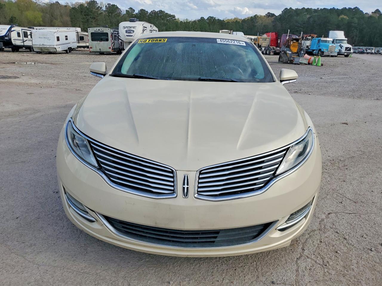 2014 Lincoln MKZ
