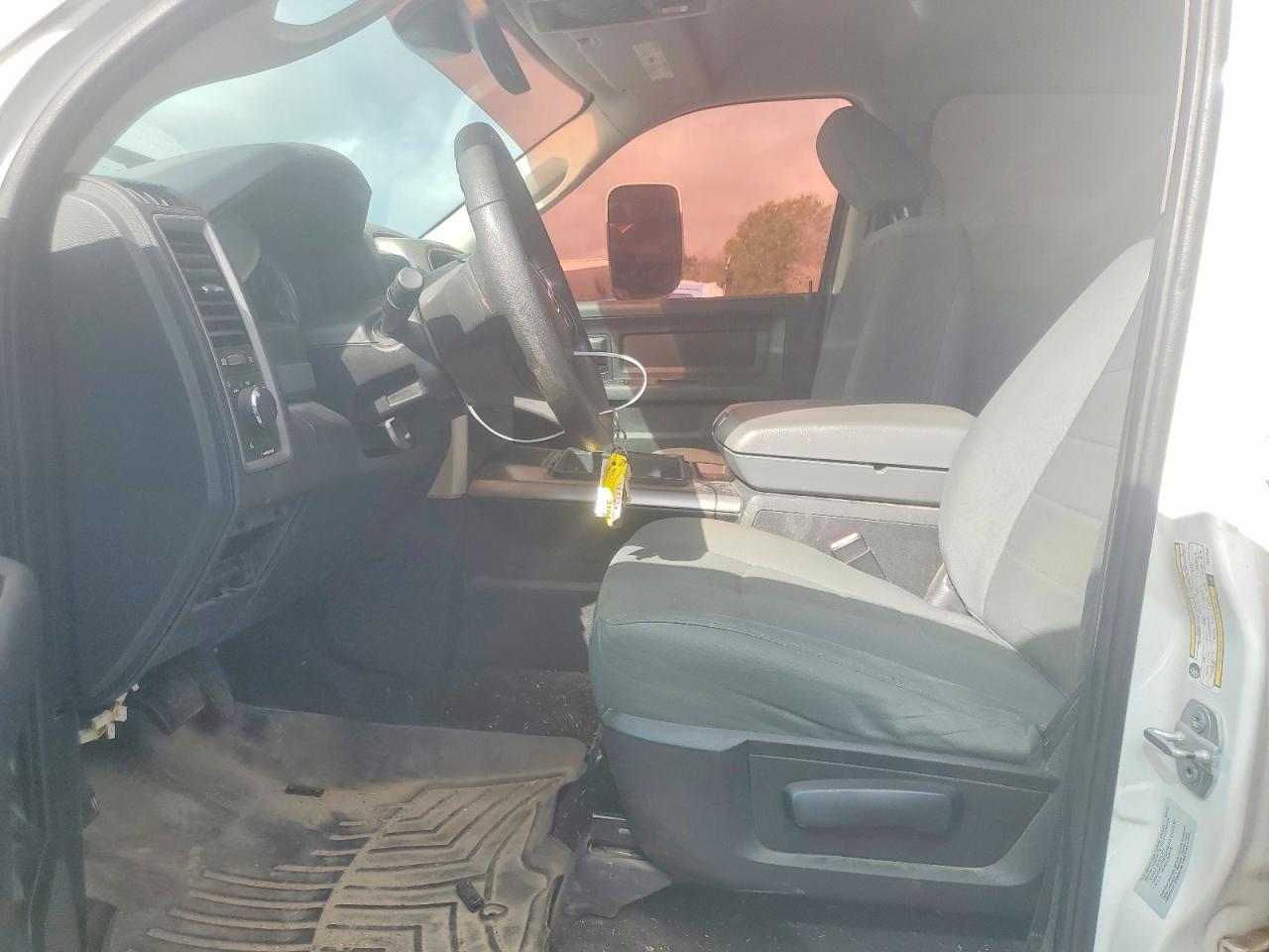 2015 Dodge RAM 3500 ST