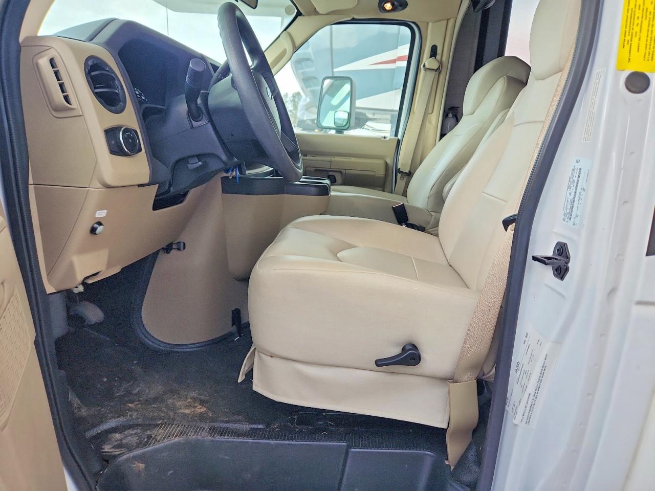 2023 Ford E450 RV