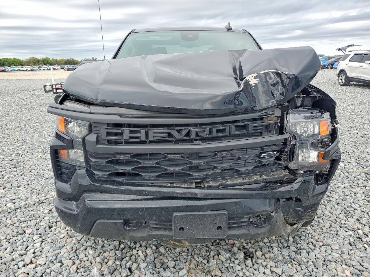2025 Chevrolet Silverado K1500 Custom