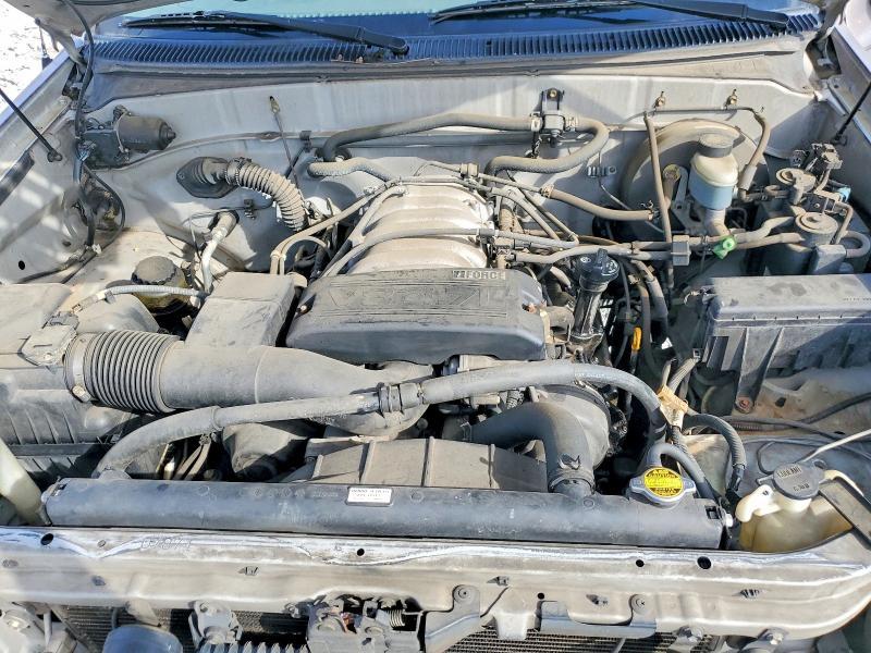 2002 Toyota Tundra SR5 V8